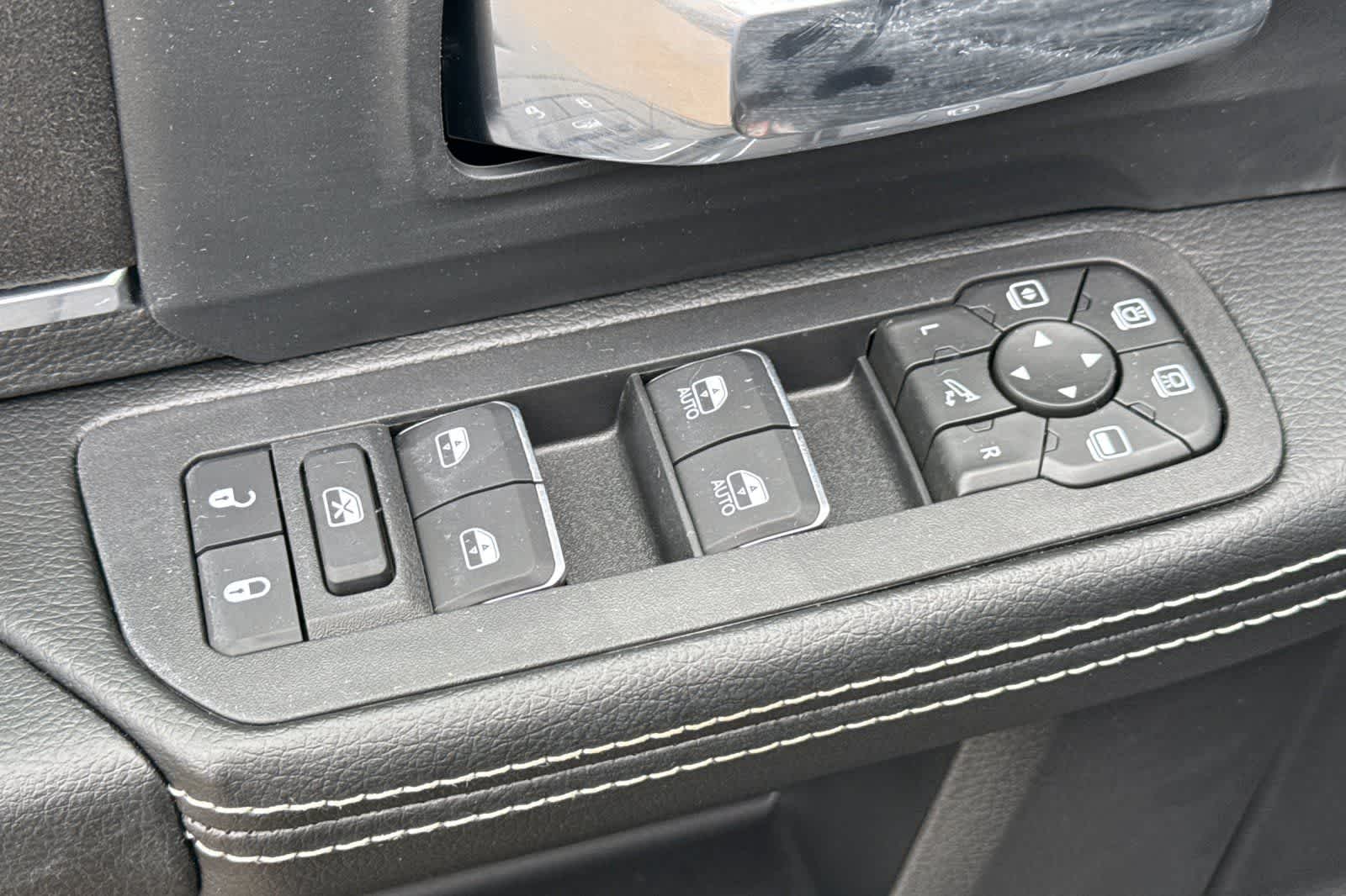 Thumbnail: 2026 RAM 2500 - 13