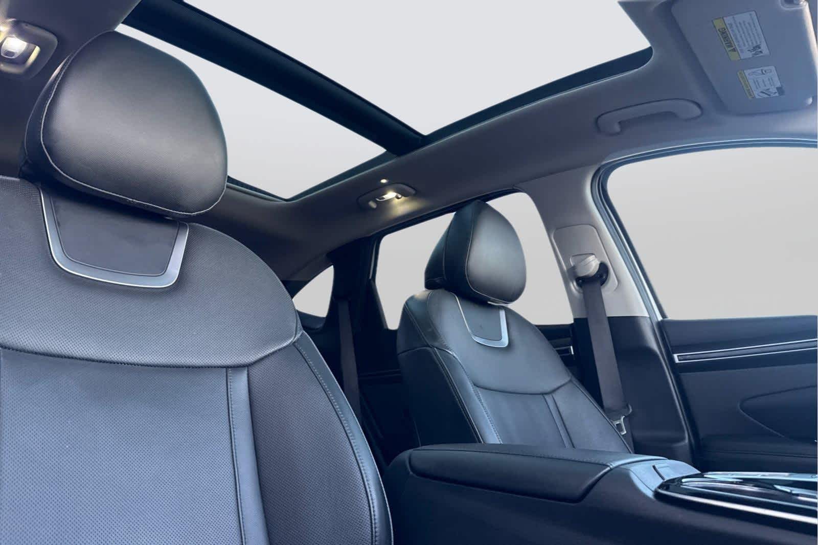 Thumbnail: 2022 Hyundai Tucson - 18