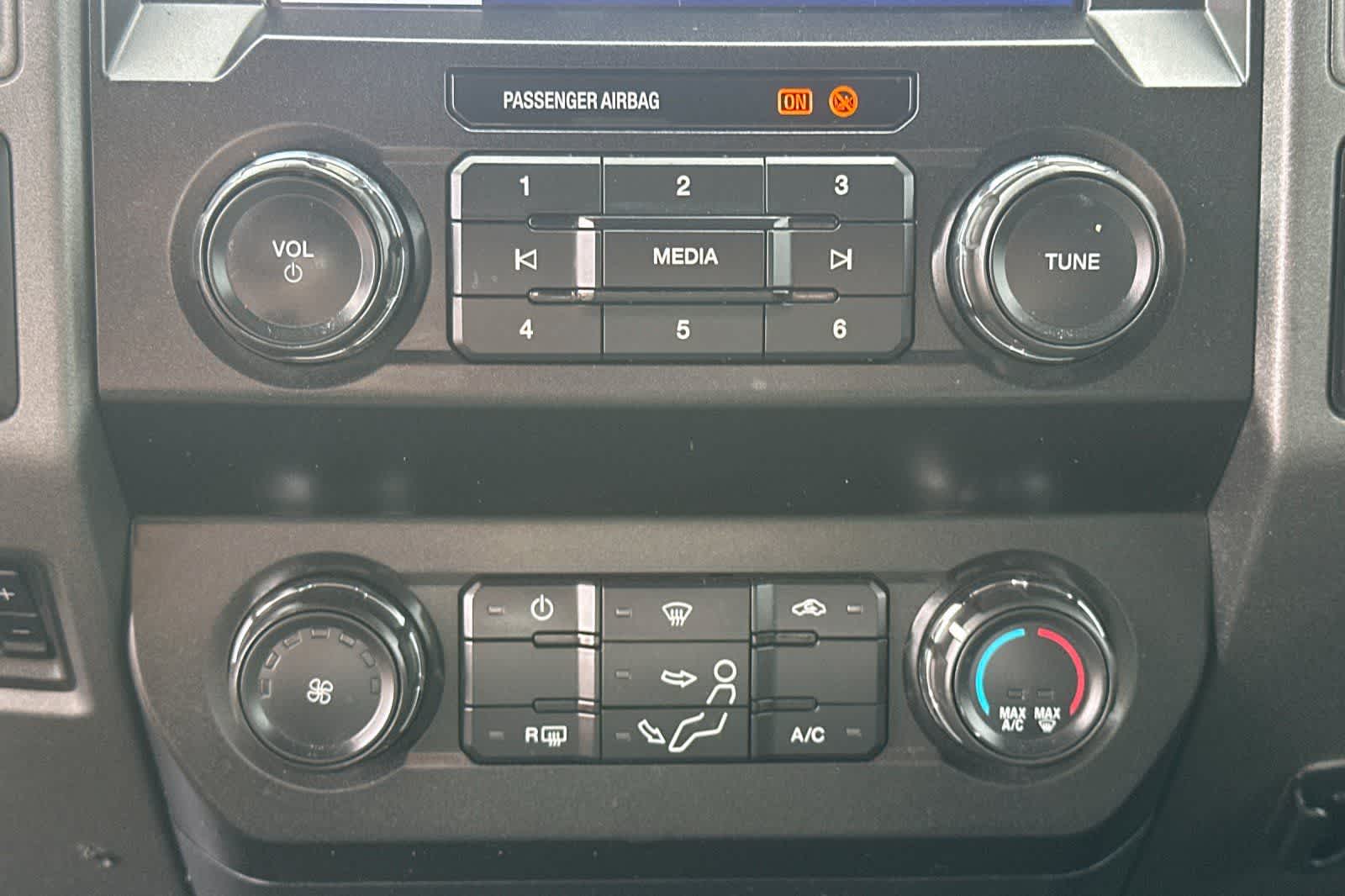 Thumbnail: 2020 Ford F-250 - 20