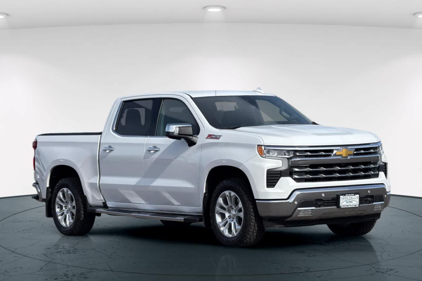 Thumbnail: 2023 Chevrolet Silverado 1500 - 5