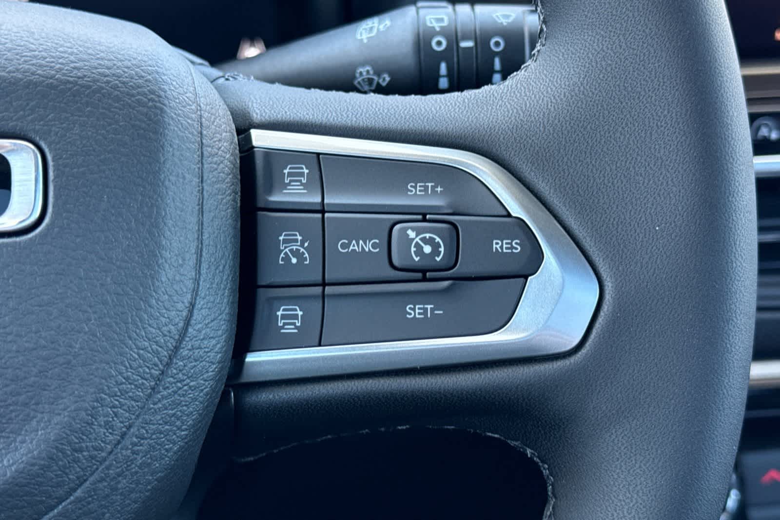 Thumbnail: 2025 Jeep Compass - 28