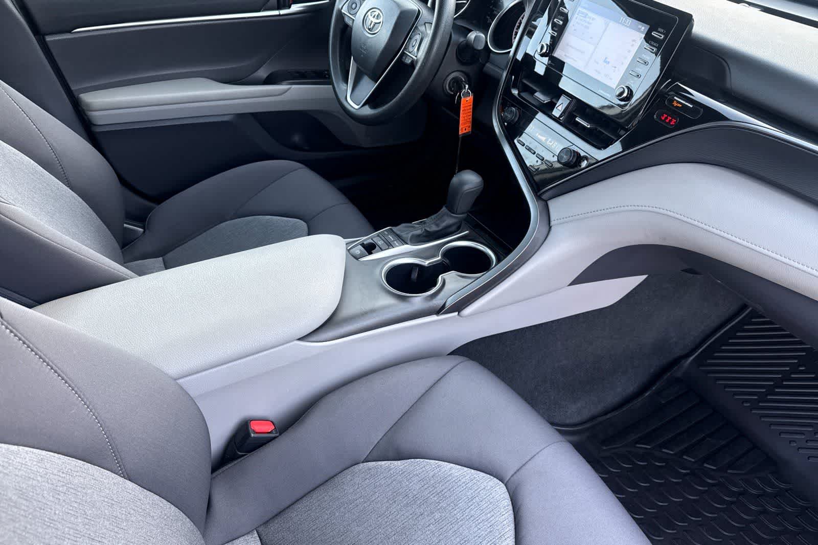 Thumbnail: 2024 Toyota Camry - 14