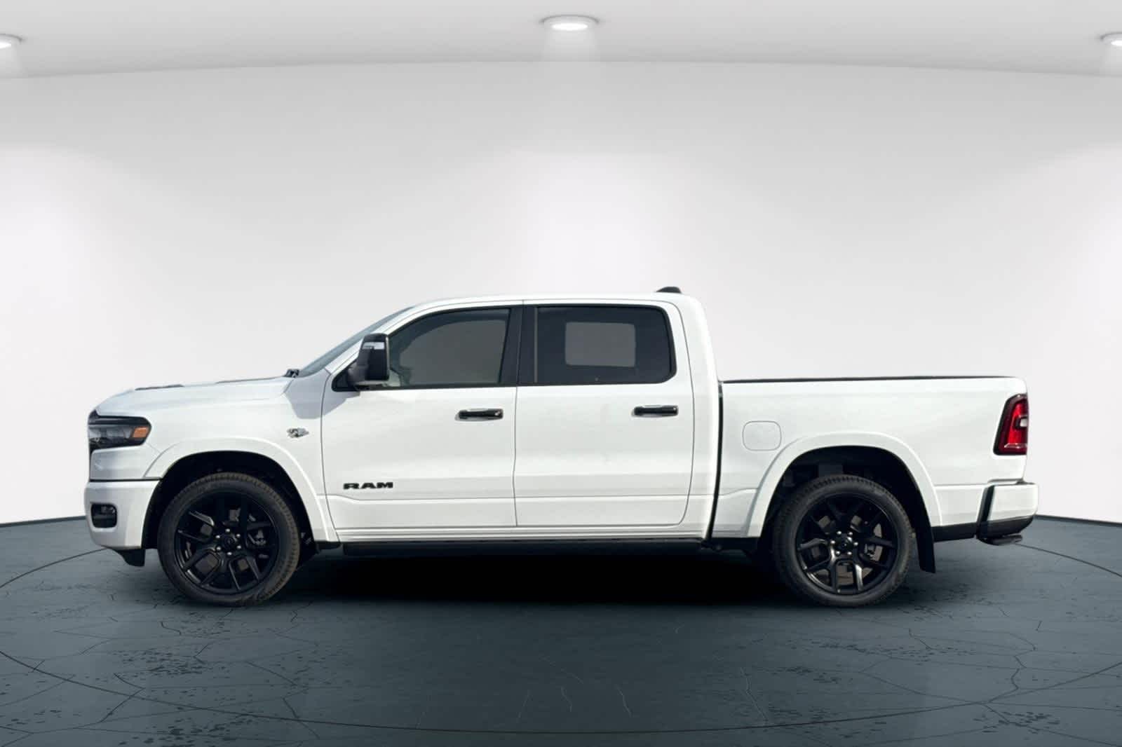 Thumbnail: 2026 RAM 1500 - 9