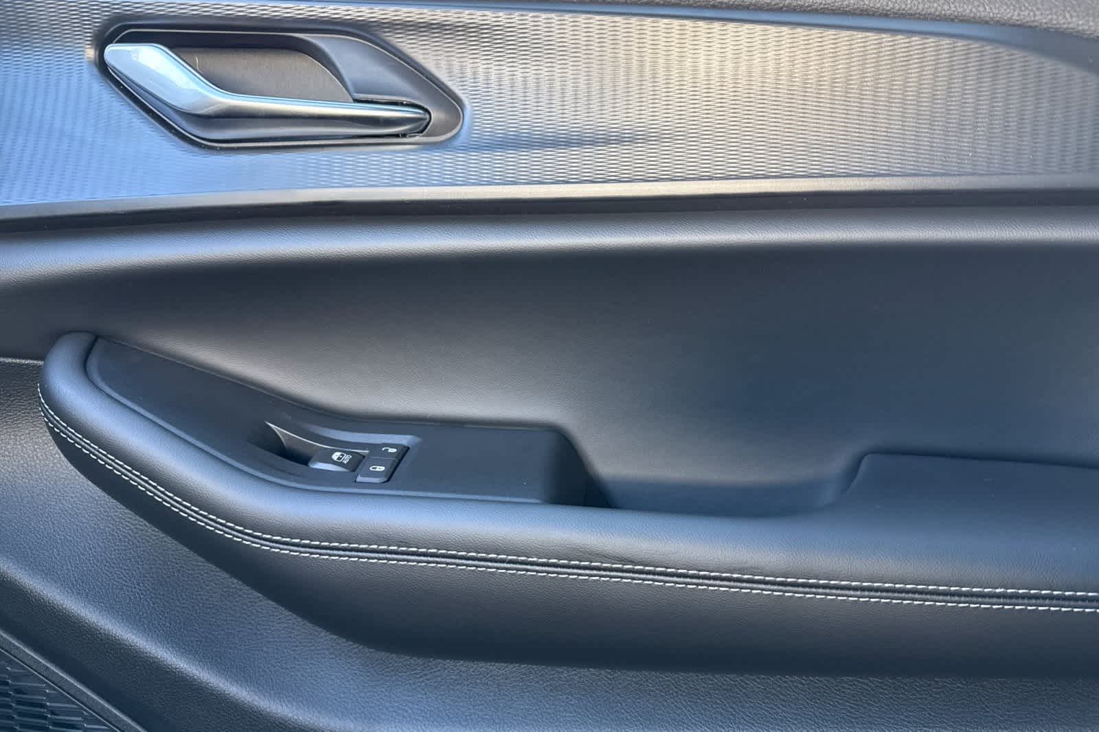 Thumbnail: 2025 Jeep Grand Cherokee - 19