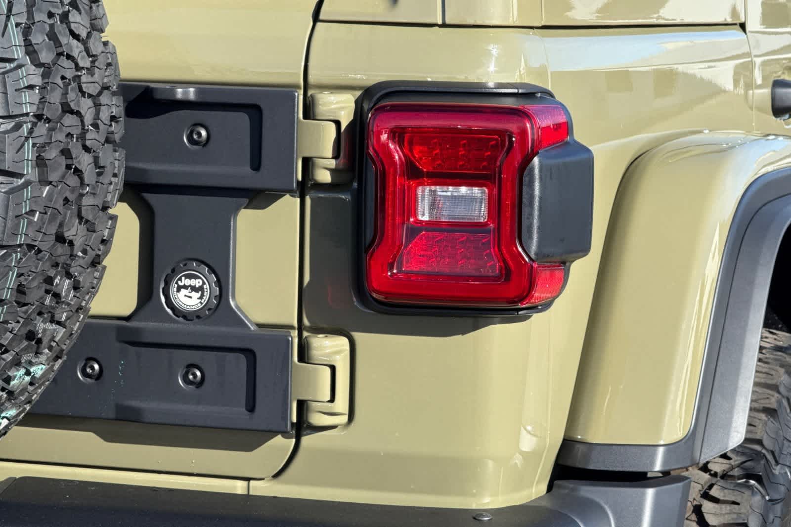 Thumbnail: 2026 Jeep Wrangler - 32