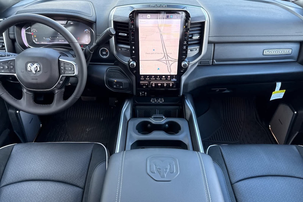 New 2026 Ram 3500 LARAMIE CREW CAB 4X4 8' BOX Pickup