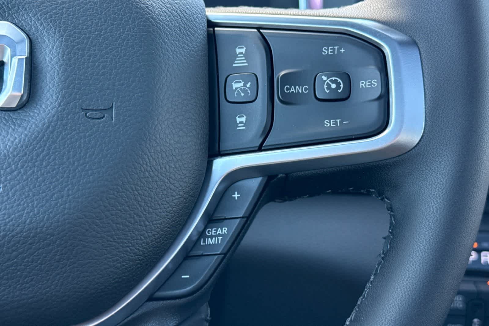 Thumbnail: 2026 RAM 1500 - 27