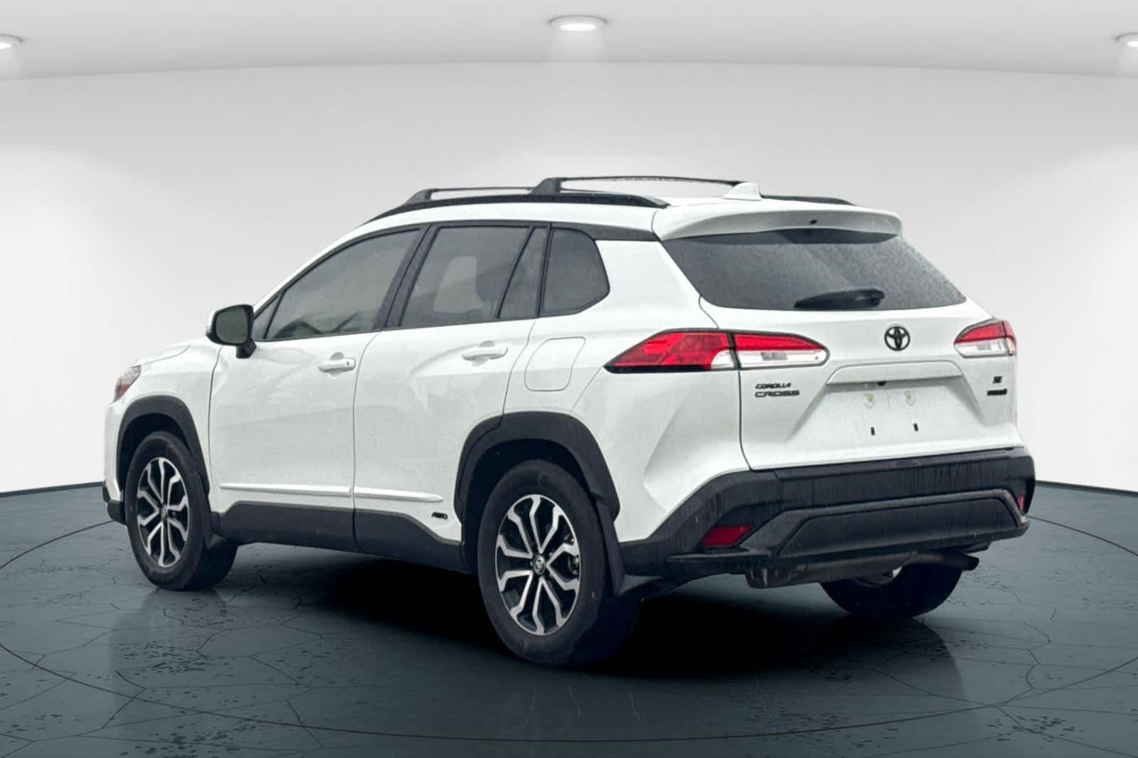 Thumbnail: 2024 Toyota Corolla Cross - 8