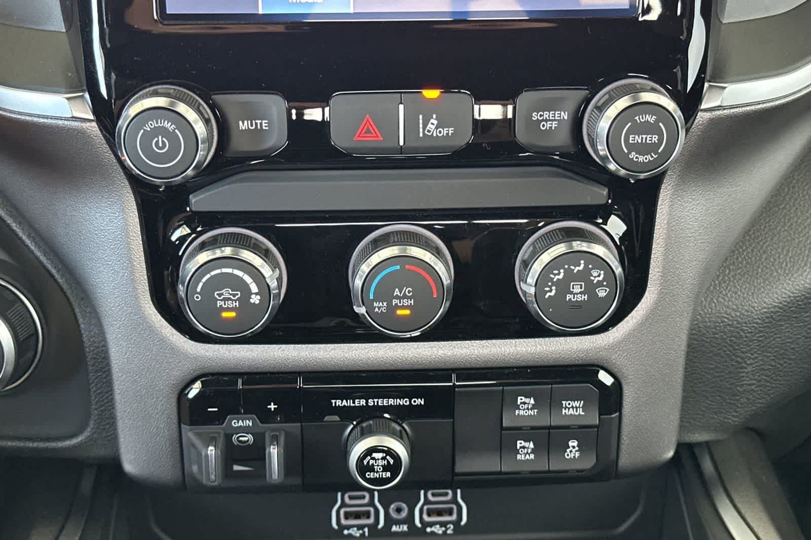 Thumbnail: 2026 RAM 1500 - 21
