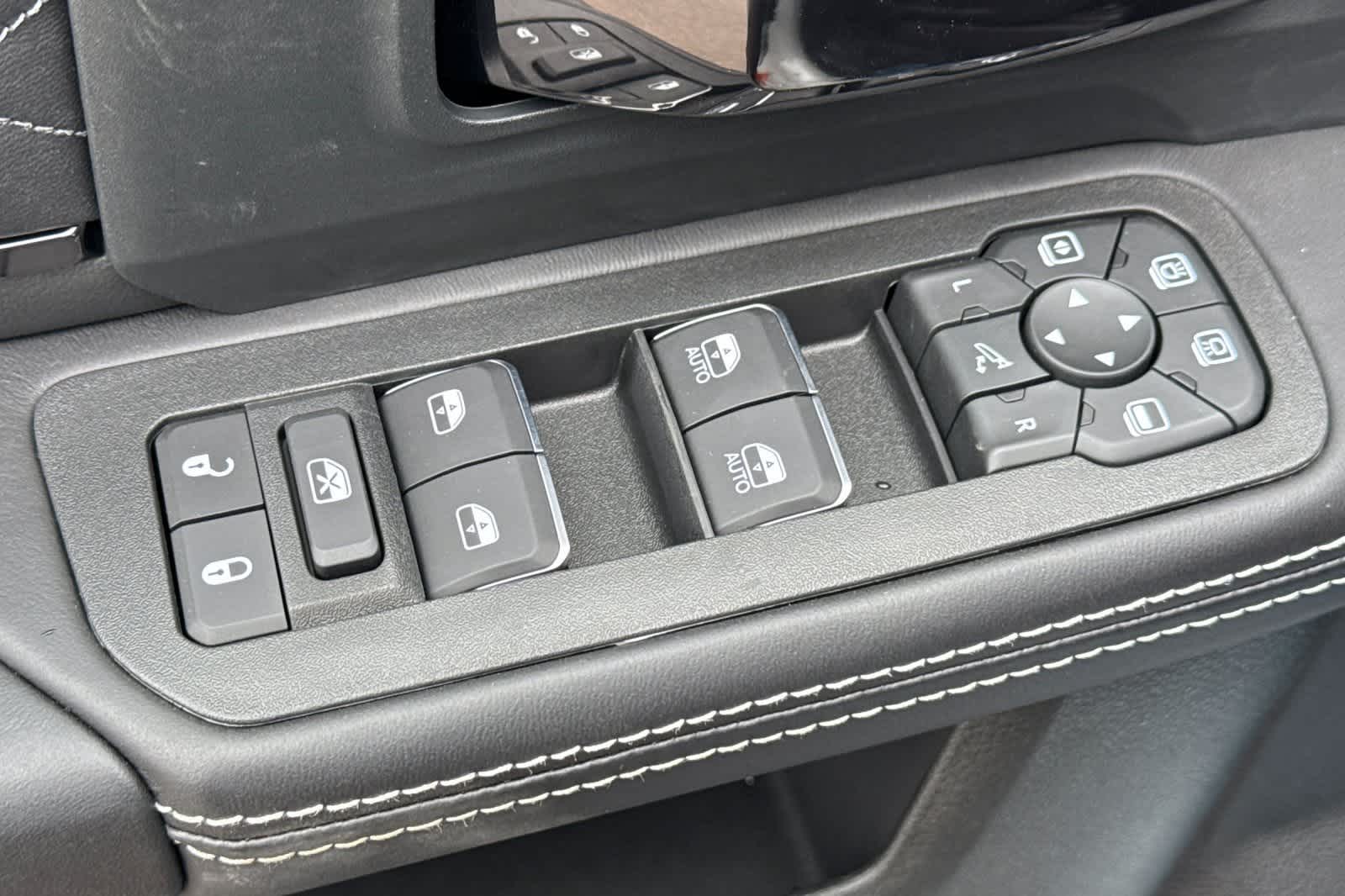 Thumbnail: 2026 RAM 2500 - 13