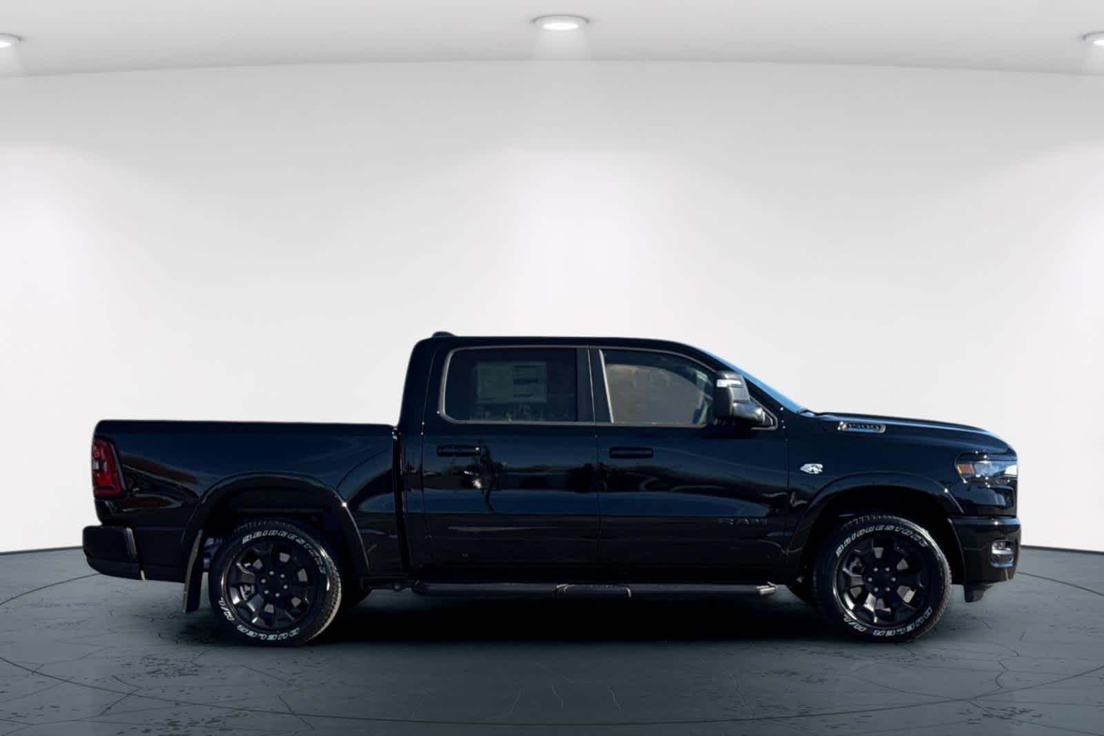 Thumbnail: 2026 RAM 1500 - 6