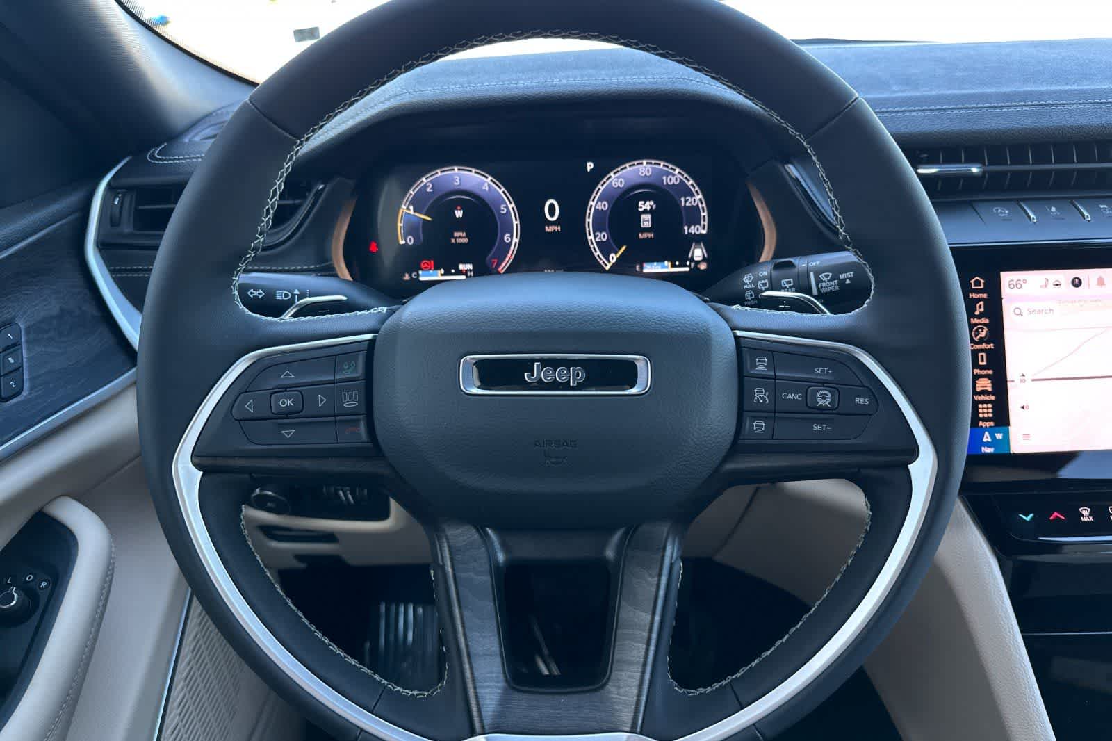 Thumbnail: 2026 Jeep Grand Cherokee - 27