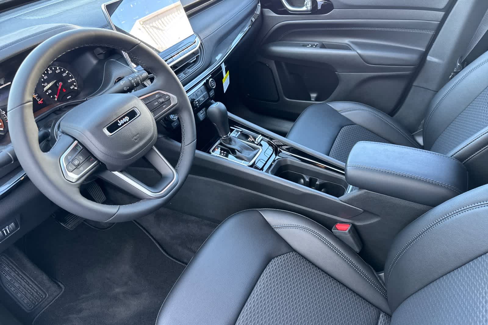 Thumbnail: 2025 Jeep Compass - 11