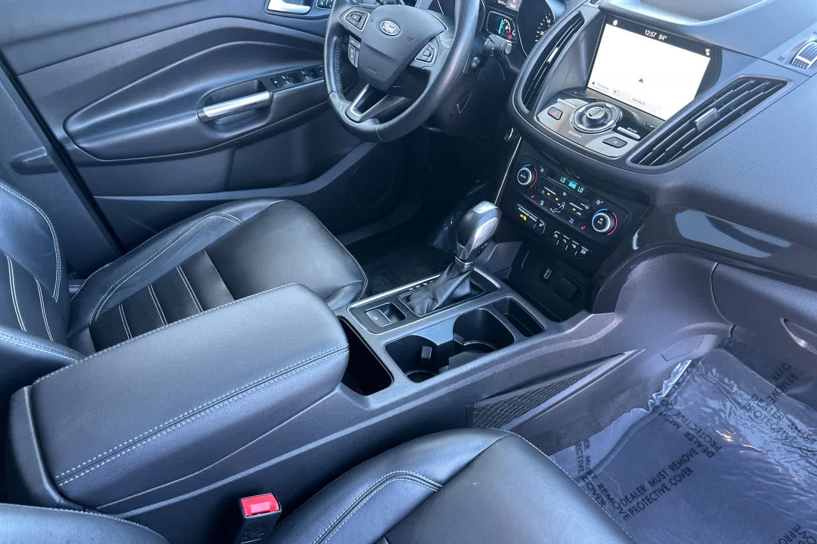 Thumbnail: 2019 Ford Escape - 17