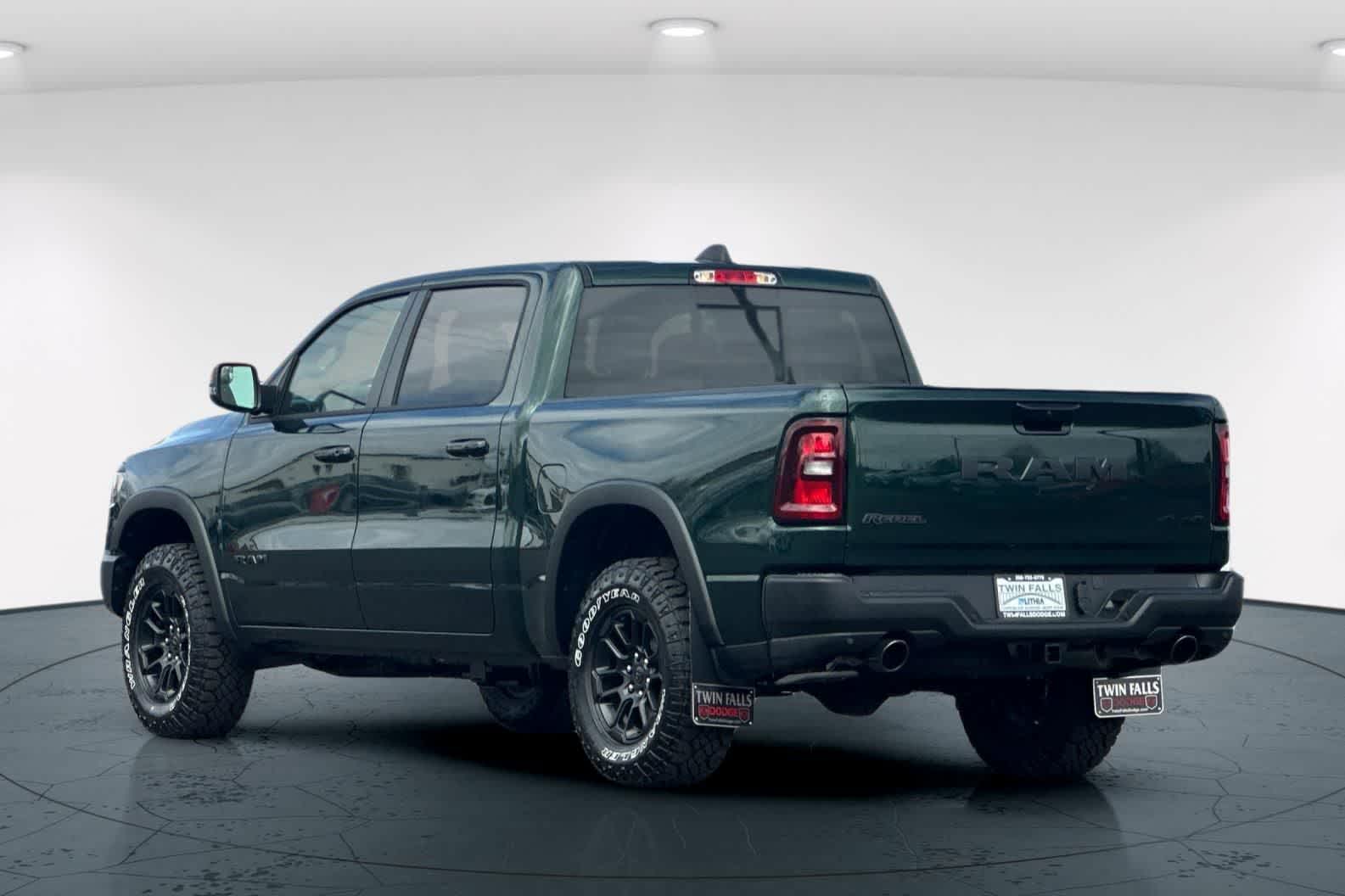 Thumbnail: 2026 RAM 1500 - 8