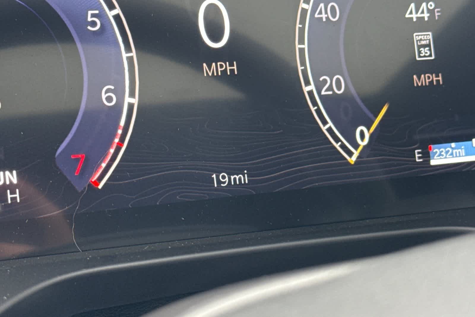 Thumbnail: 2026 Jeep Grand Cherokee - 30