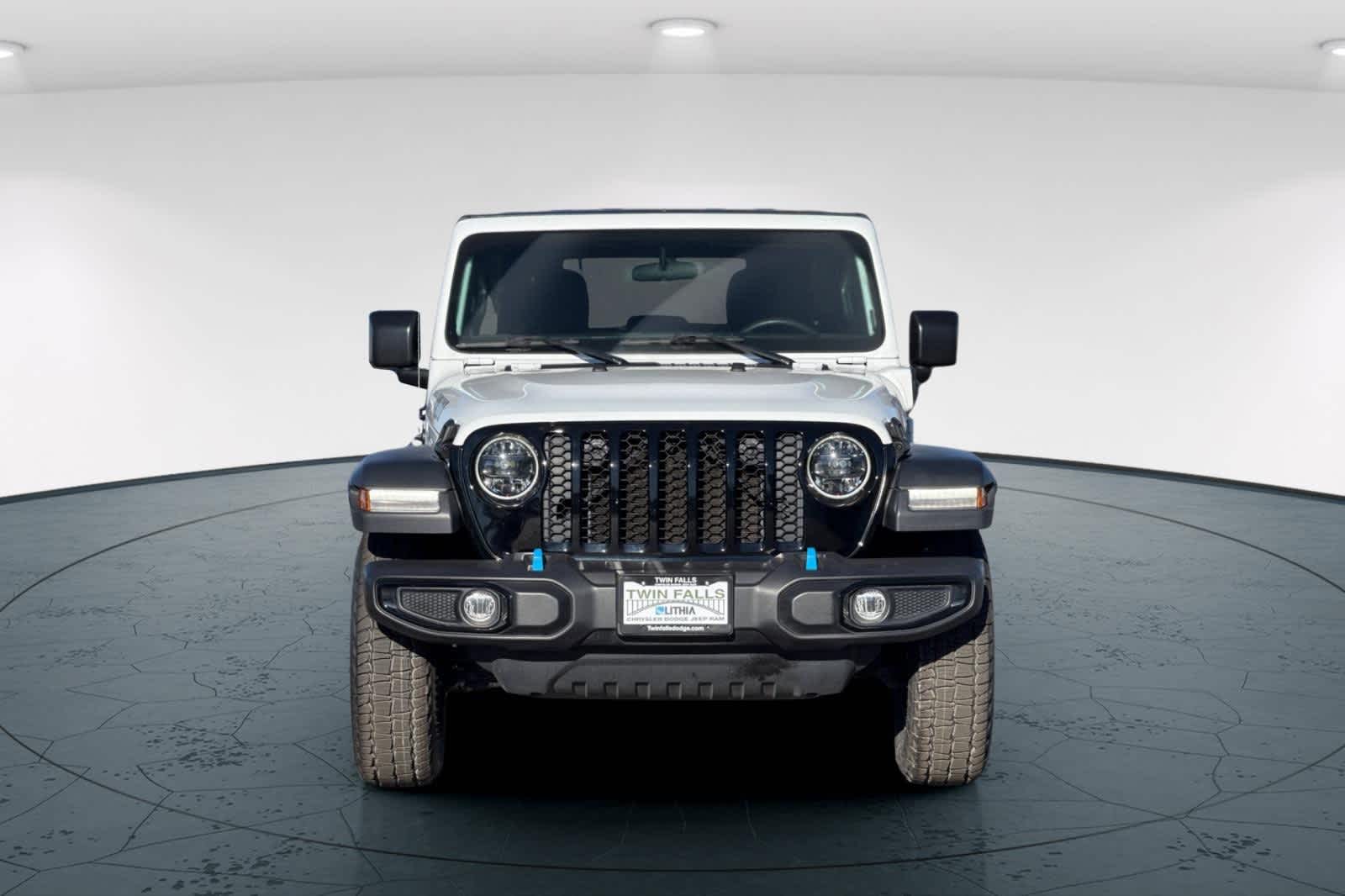 Thumbnail: 2023 Jeep Wrangler - 10