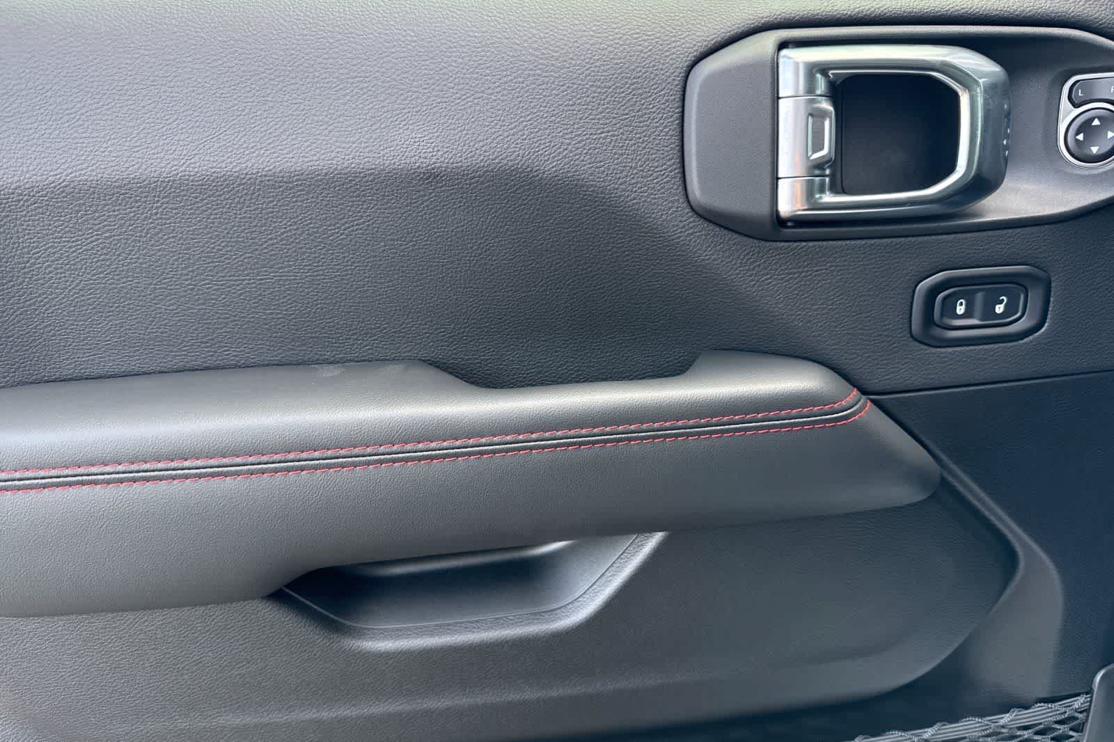 Thumbnail: 2026 Jeep Wrangler - 12