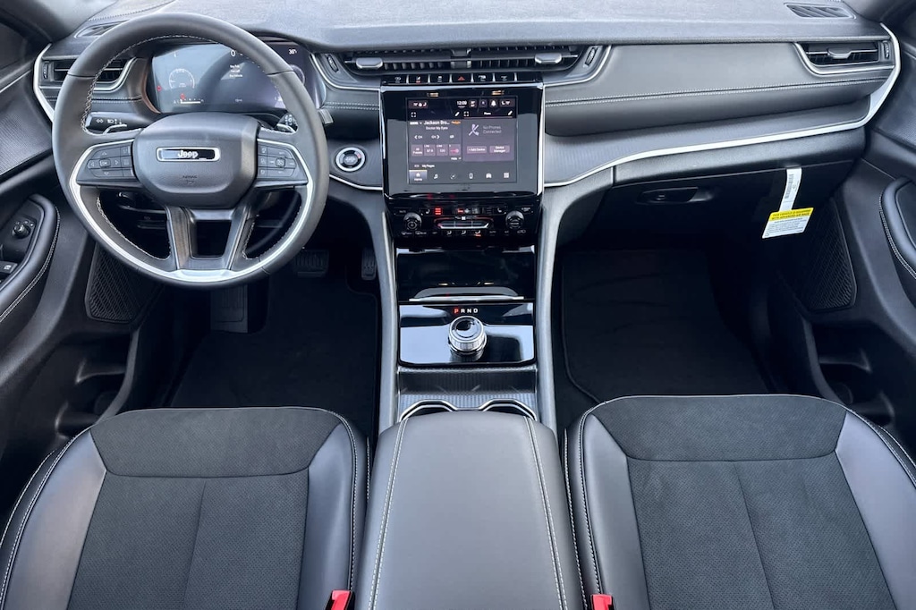 New 2025 Jeep Grand Cherokee ALTITUDE X 4X4 Sport Utility