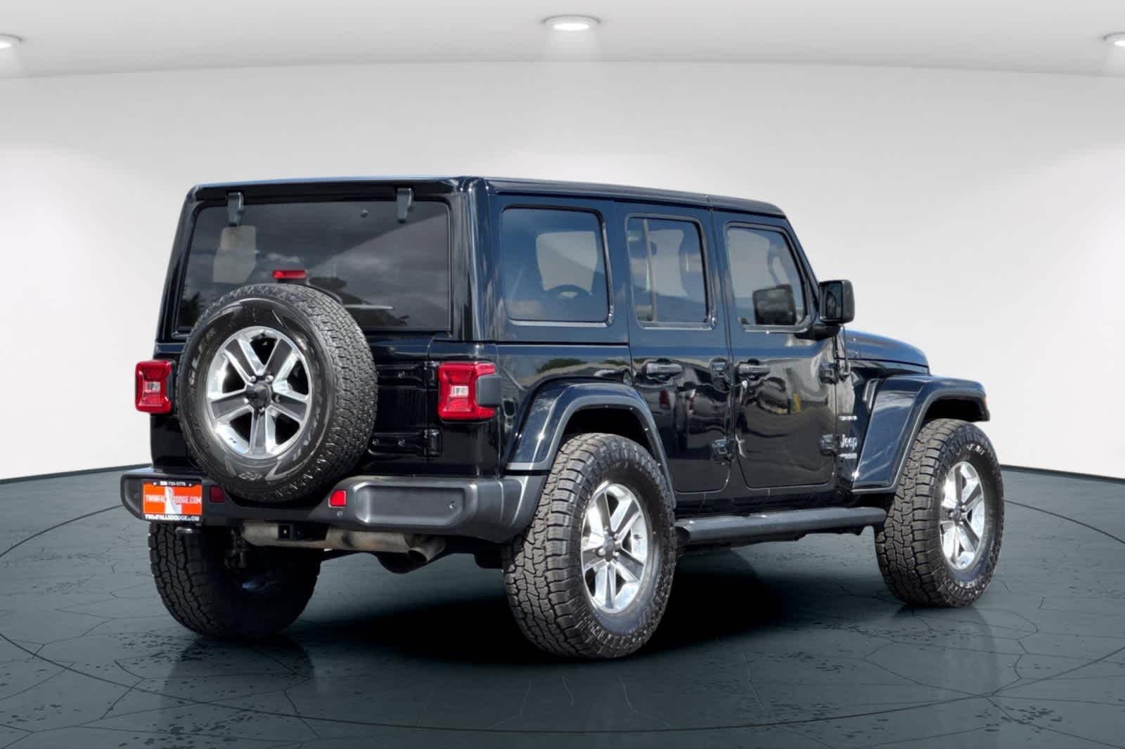 Used 2021 Jeep Wrangler Unlimited Sahara with VIN 1C4HJXEN0MW775706 for sale in Twin Falls, ID