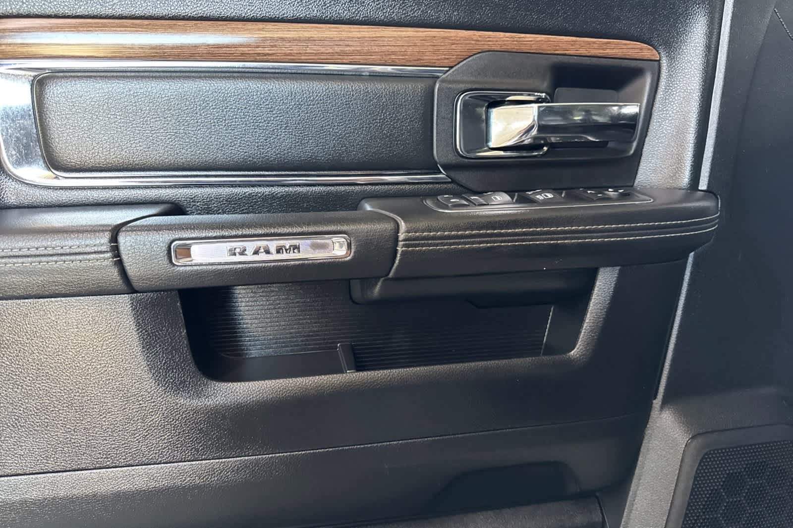 Thumbnail: 2015 RAM 3500 - 12