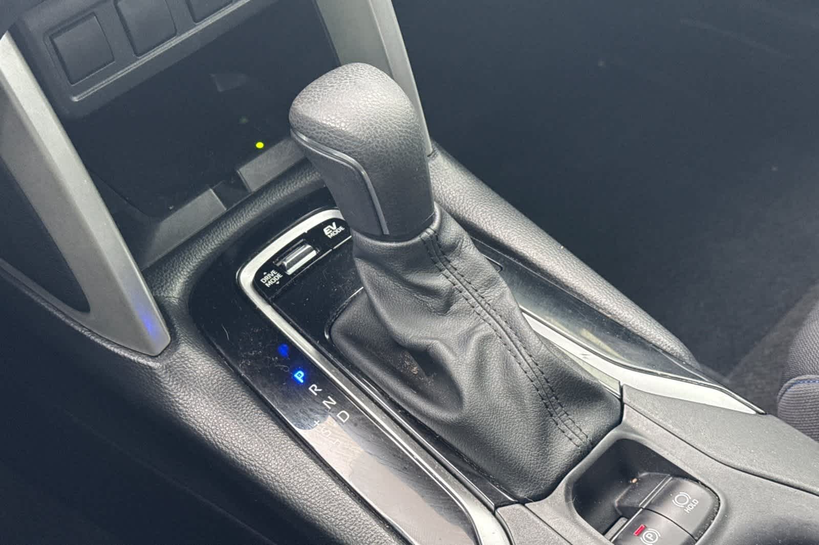 Thumbnail: 2024 Toyota Corolla Cross - 23