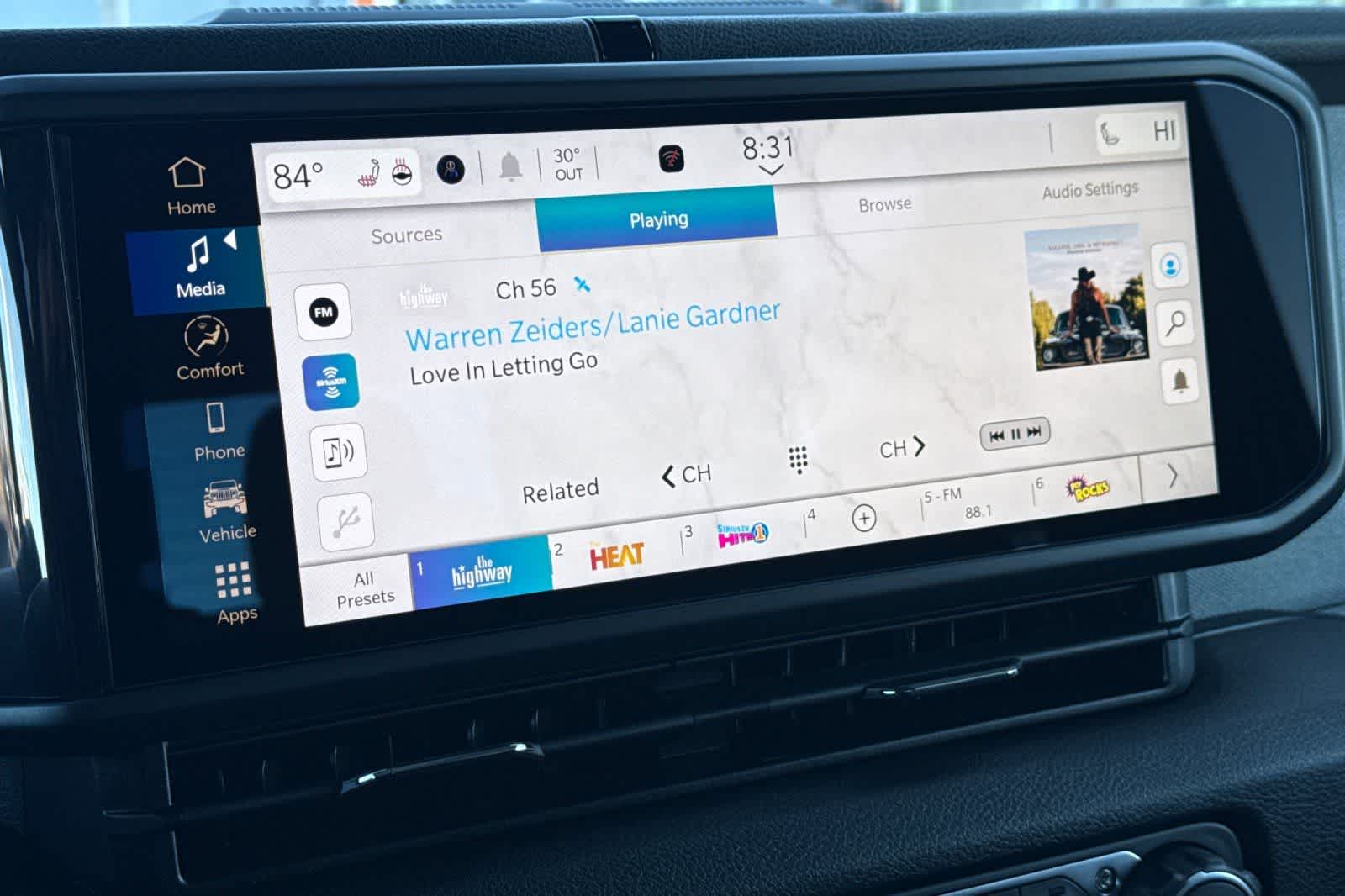 Thumbnail: 2026 Jeep Gladiator - 19