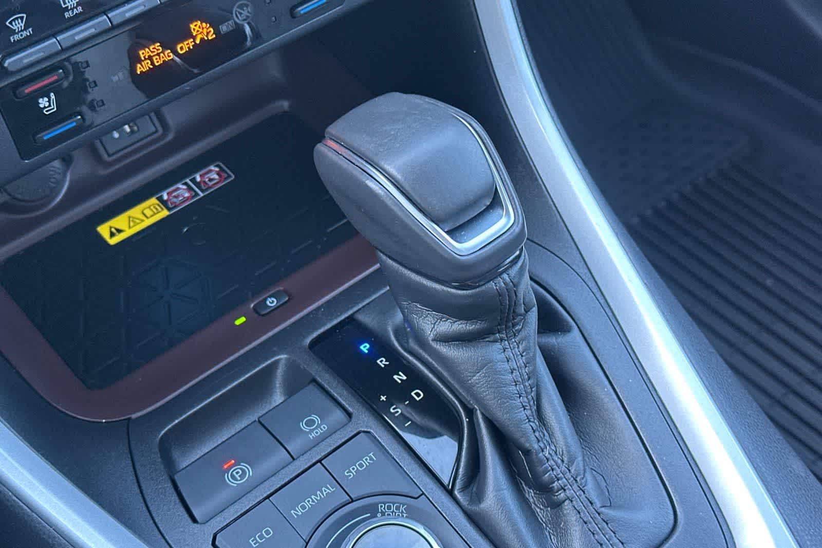 Thumbnail: 2023 Toyota RAV4 - 23