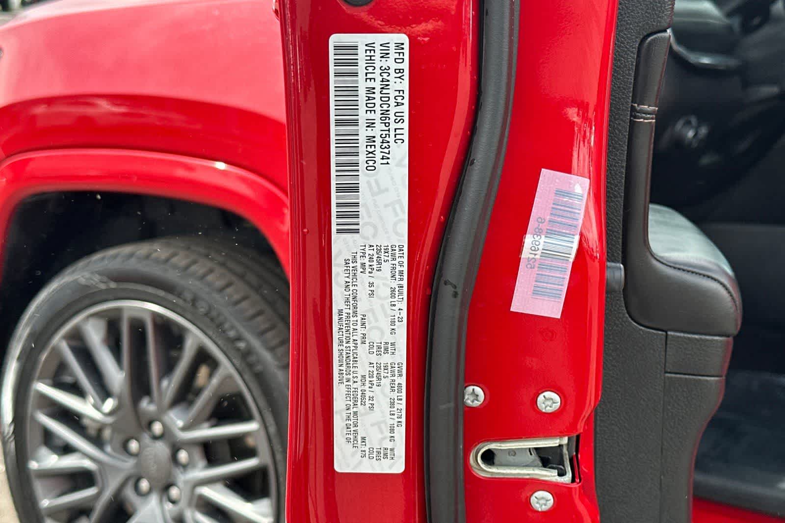 Thumbnail: 2023 Jeep Compass - 33