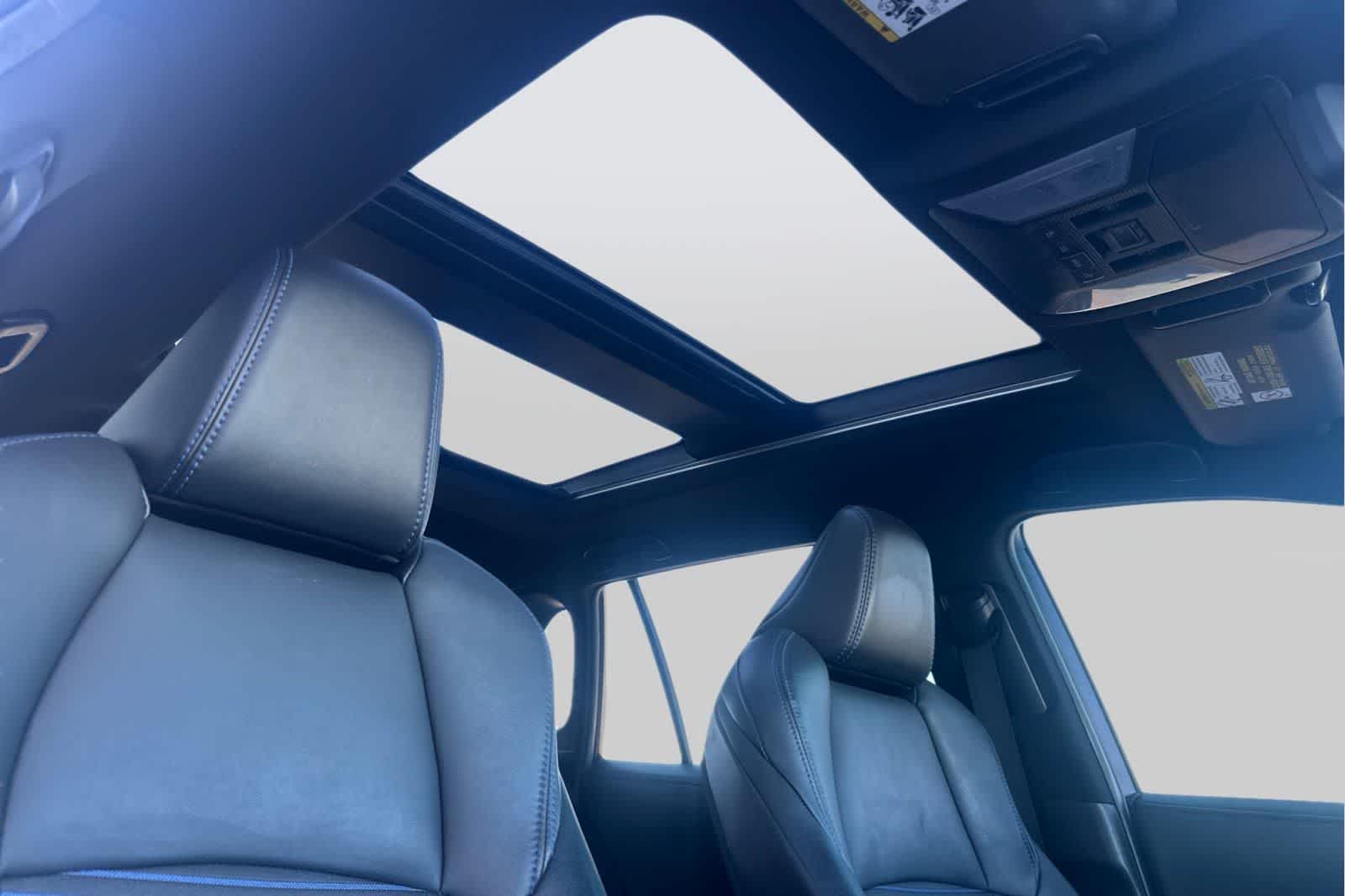 Thumbnail: 2021 Toyota RAV4 - 18