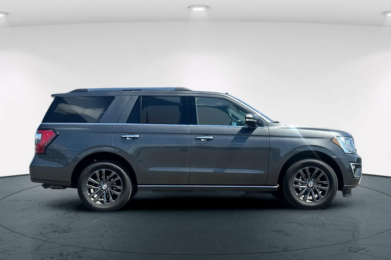 Thumbnail: 2020 Ford Expedition - 6