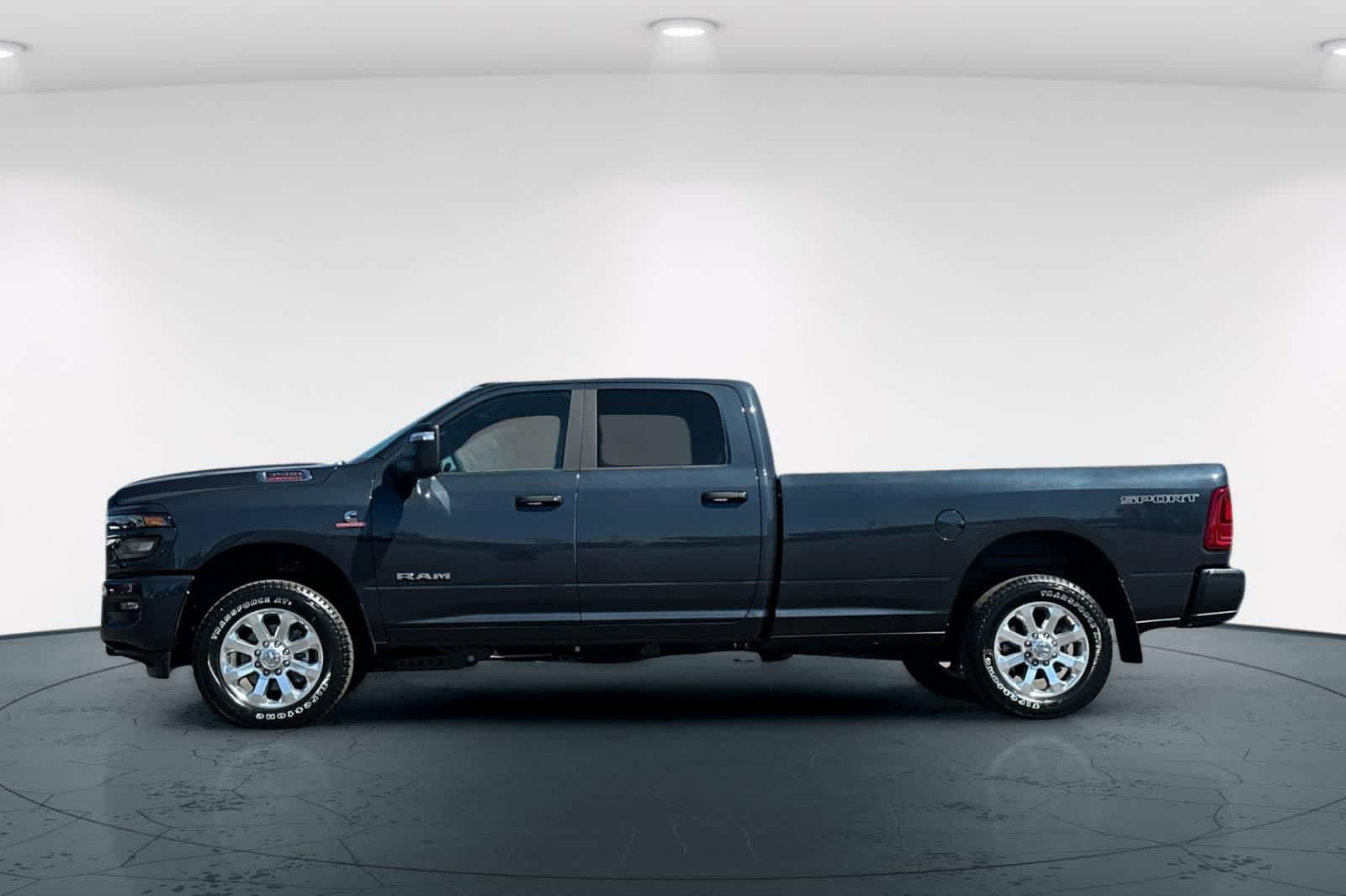Thumbnail: 2026 RAM 3500 - 9