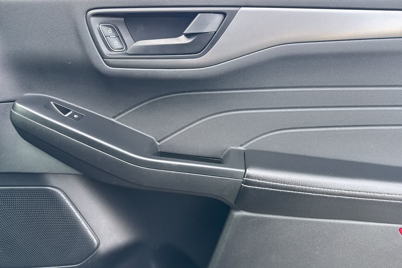 Thumbnail: 2023 Ford Escape - 19