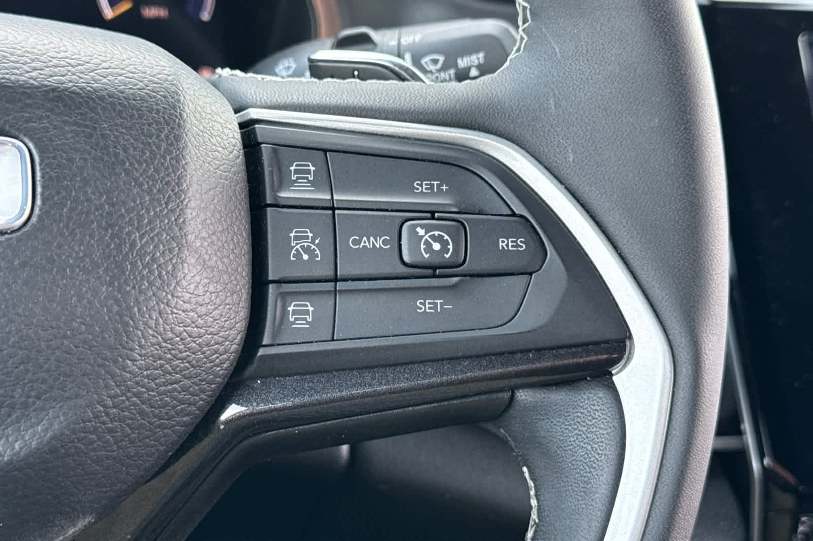 Thumbnail: 2023 Jeep Grand Cherokee - 27