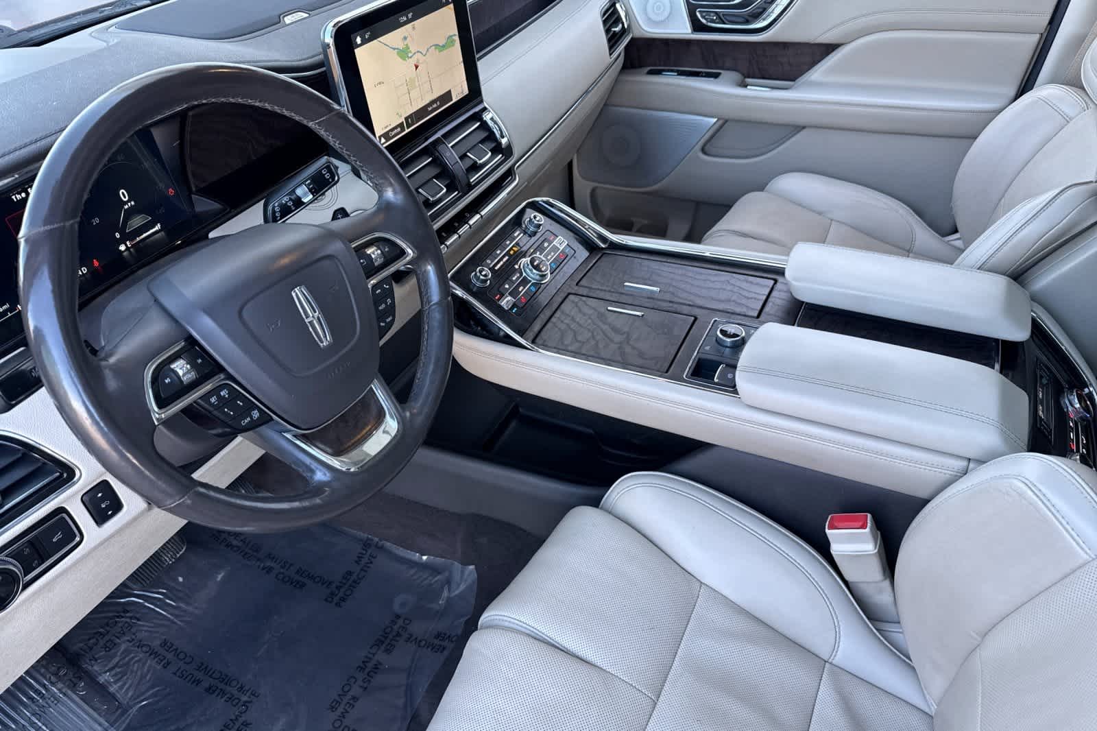Thumbnail: 2019 Lincoln Navigator L - 11