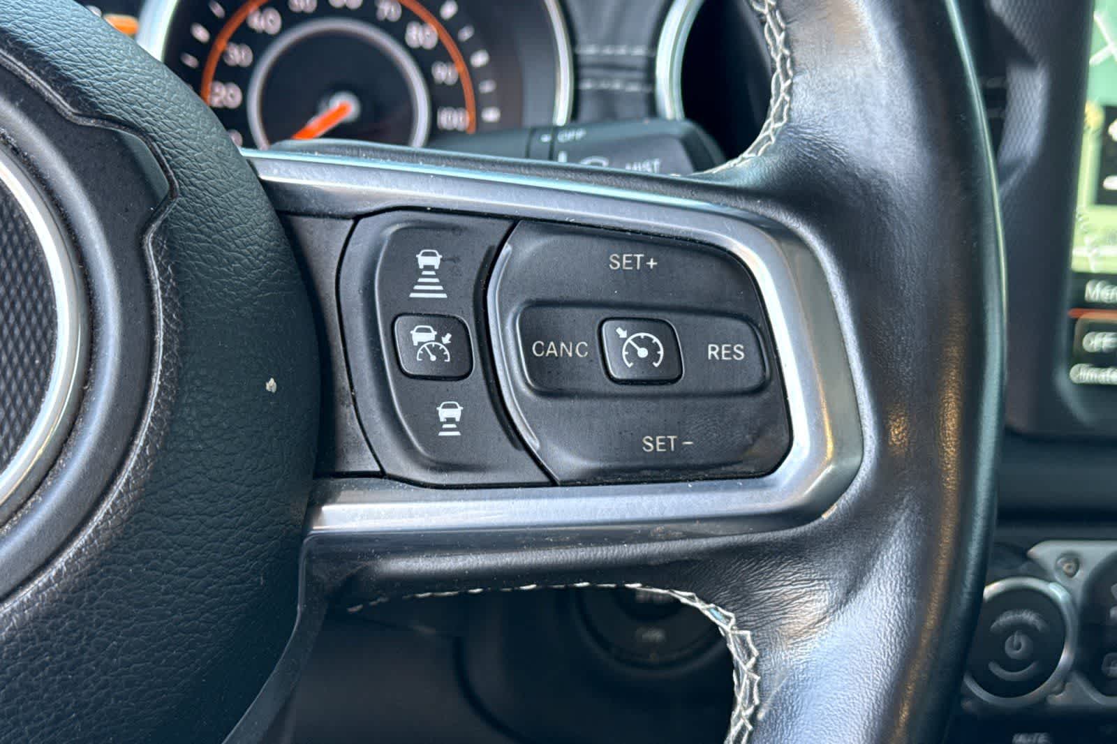 Thumbnail: 2020 Jeep Gladiator - 27