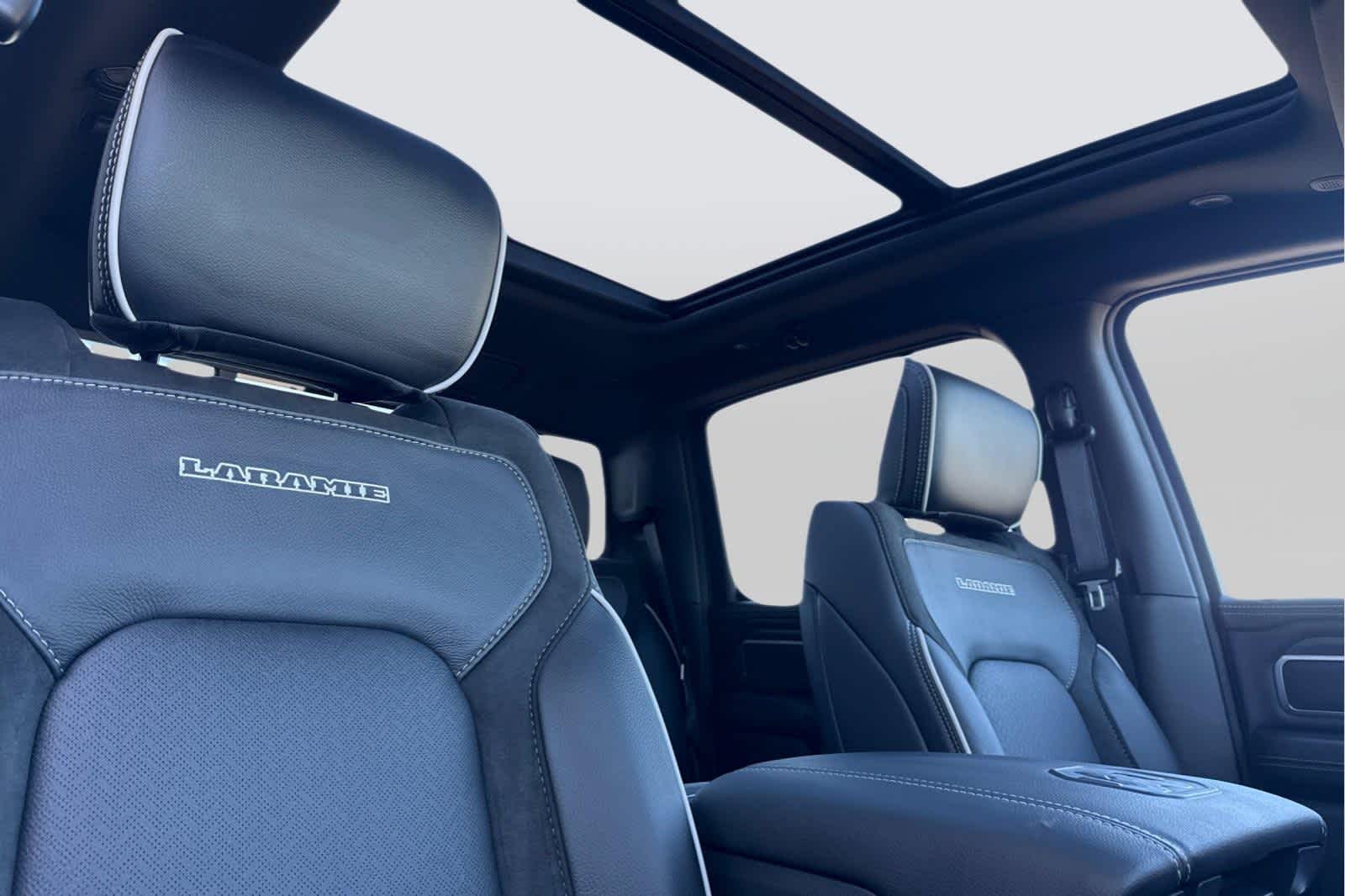 Thumbnail: 2026 RAM 1500 - 17