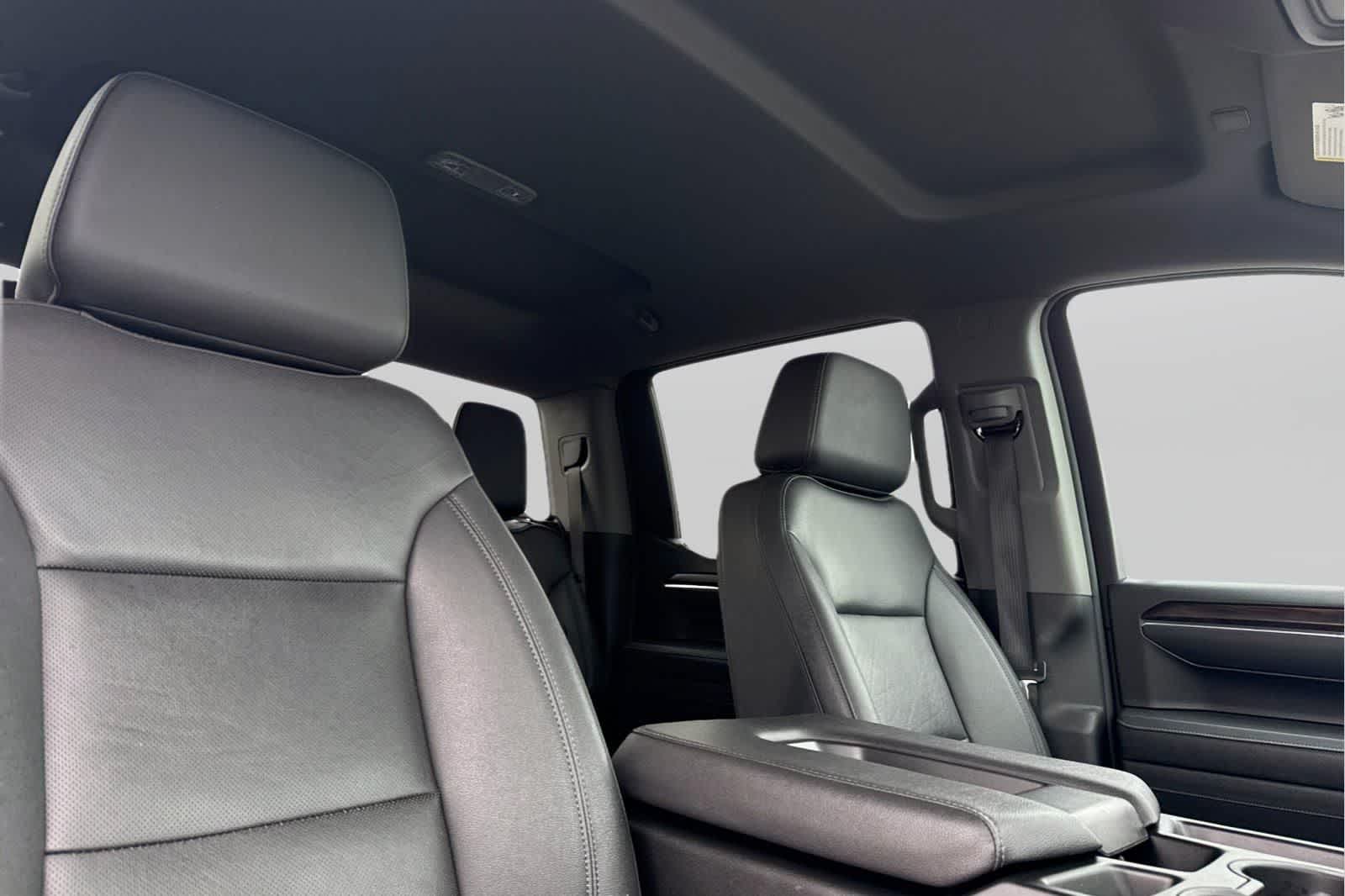 Thumbnail: 2025 GMC Sierra 1500 - 17