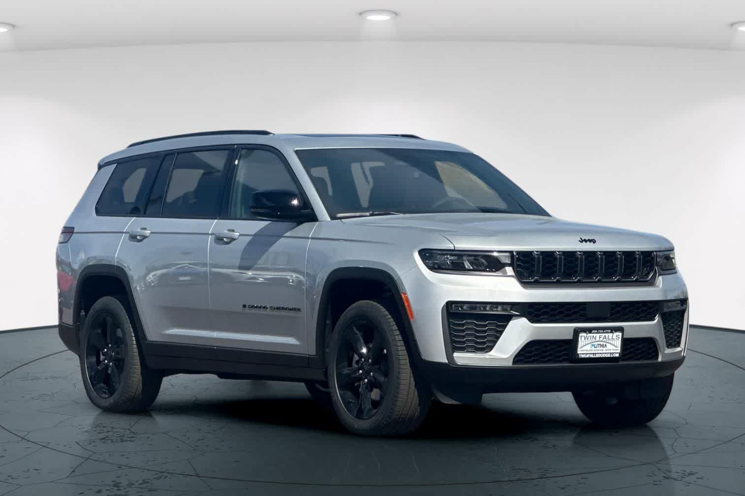 Thumbnail: 2026 Jeep Grand Cherokee - 5