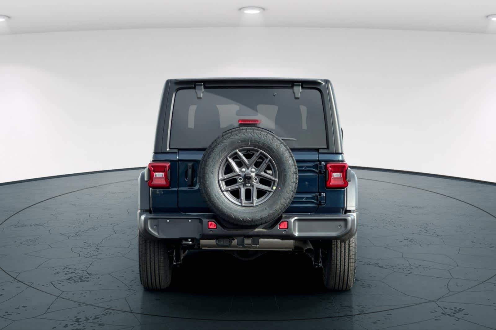 Thumbnail: 2025 Jeep Wrangler - 7