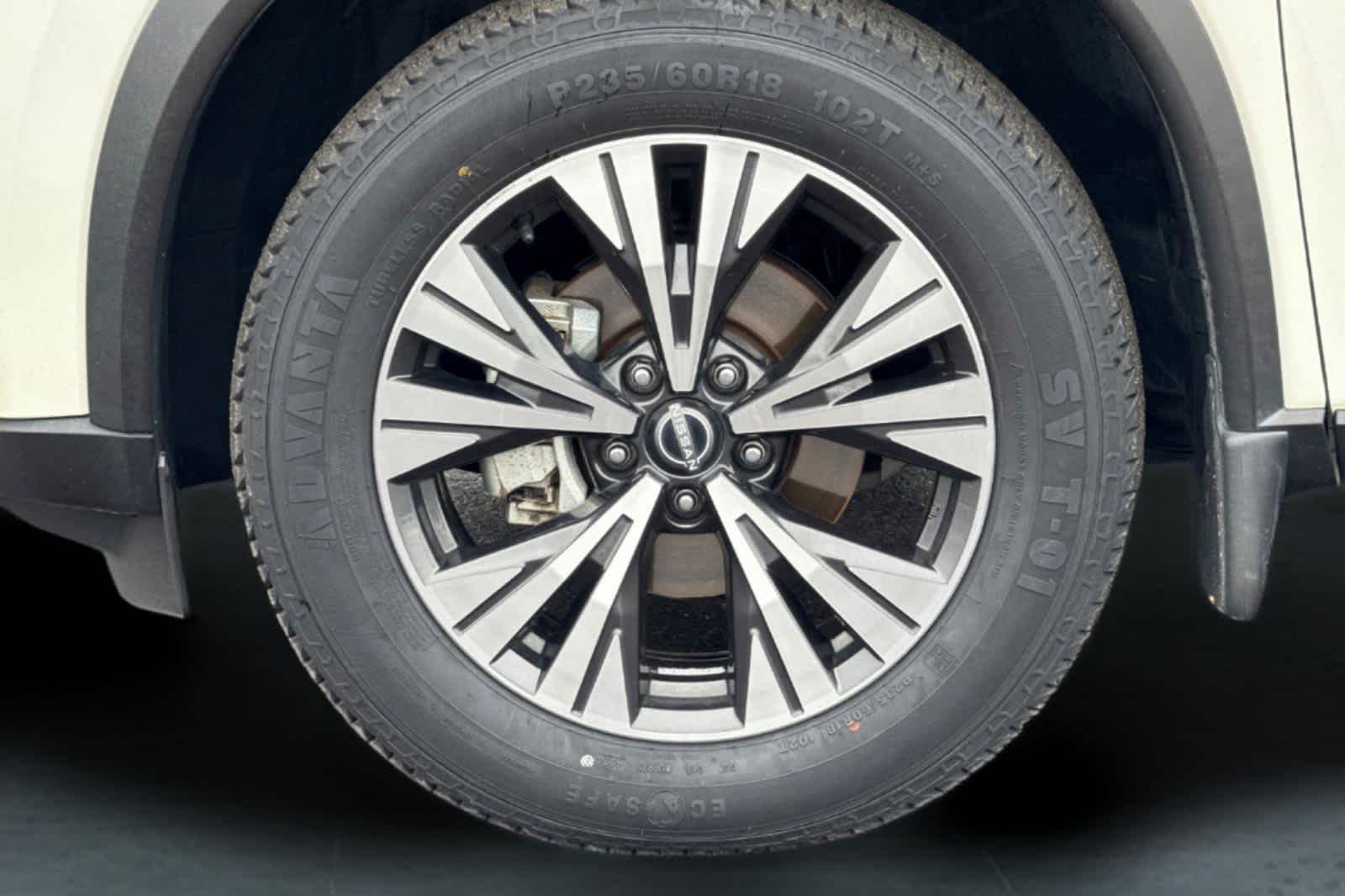 Thumbnail: 2022 Nissan Rogue - 30