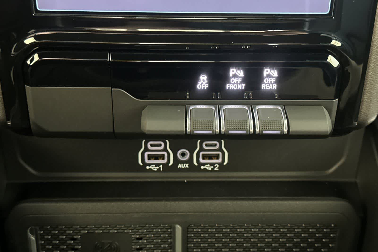 Thumbnail: 2026 RAM 1500 - 22
