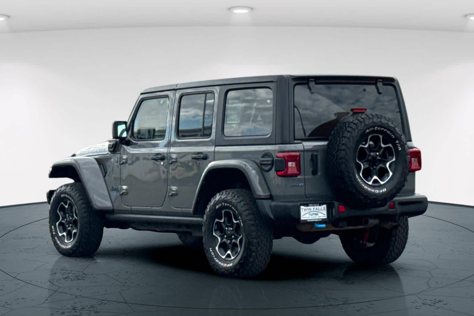 Thumbnail: 2022 Jeep Wrangler - 8
