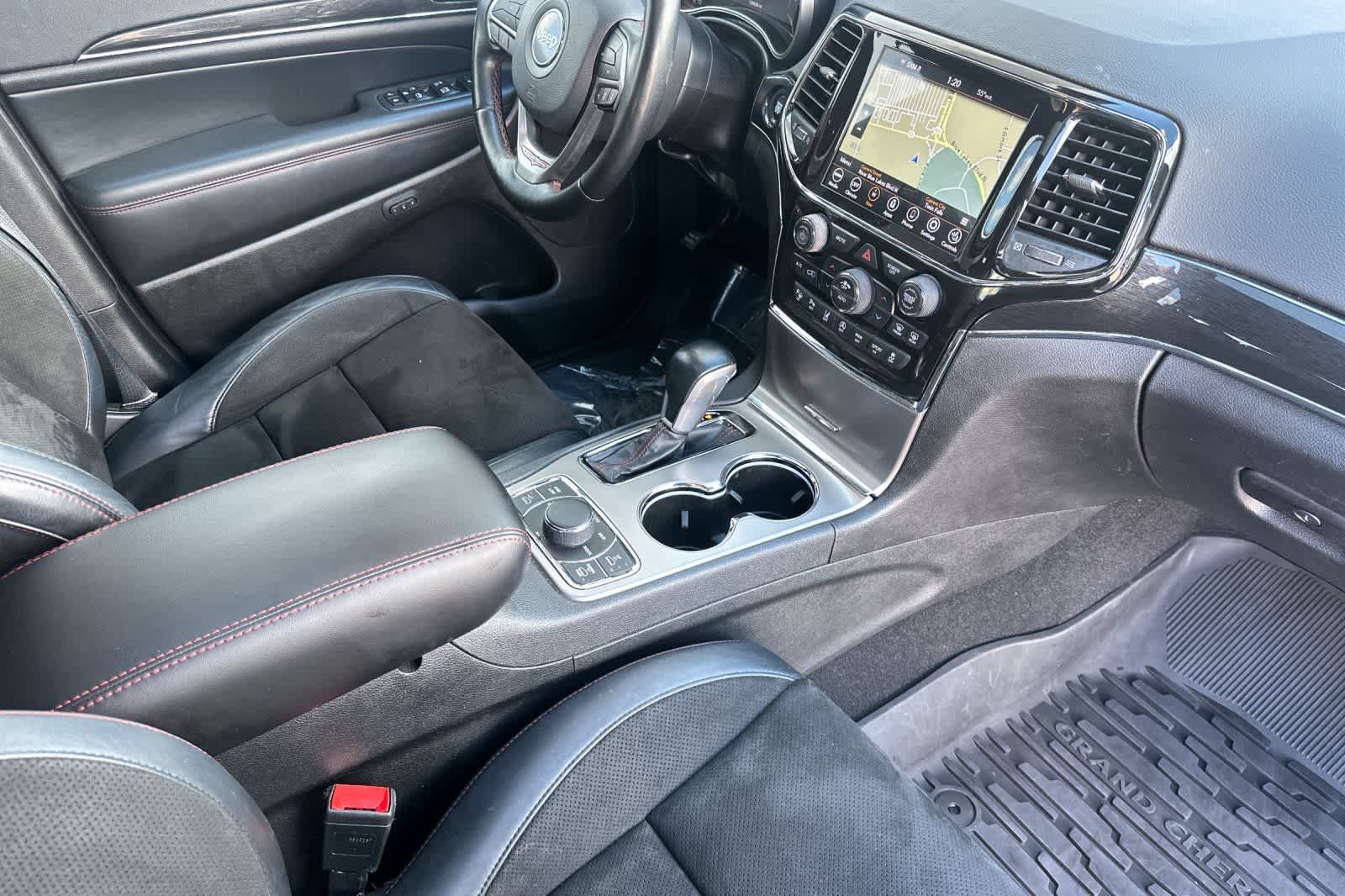 Thumbnail: 2021 Jeep Grand Cherokee - 17