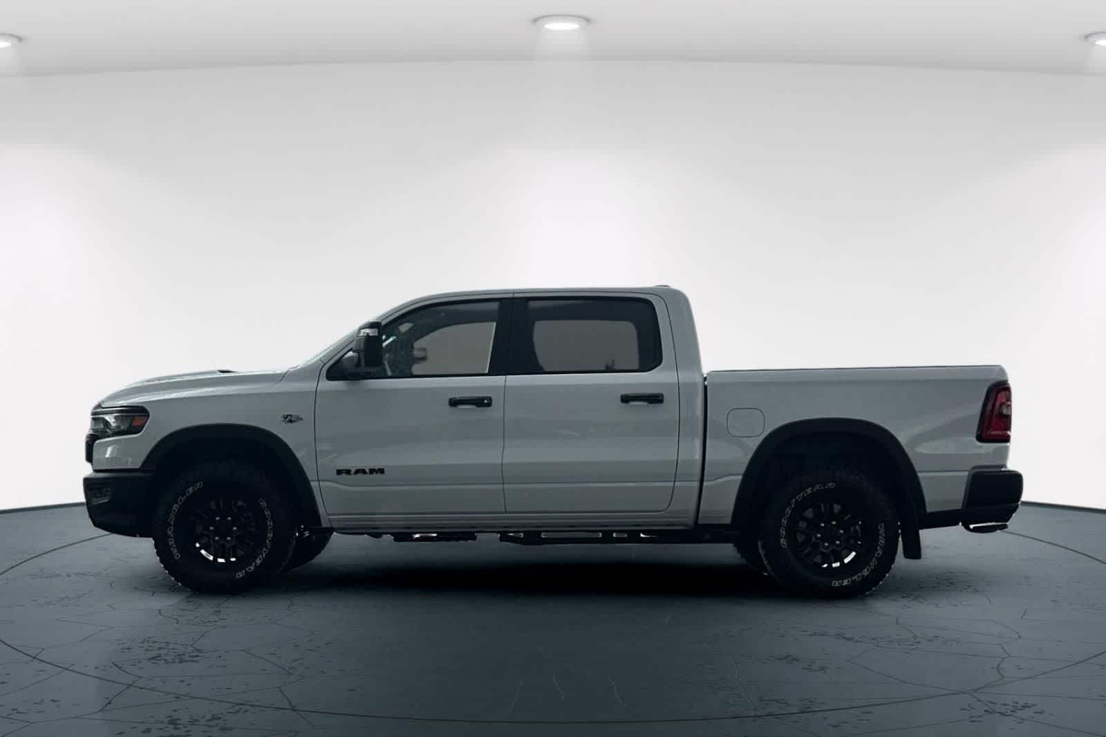 Thumbnail: 2026 RAM 1500 - 9