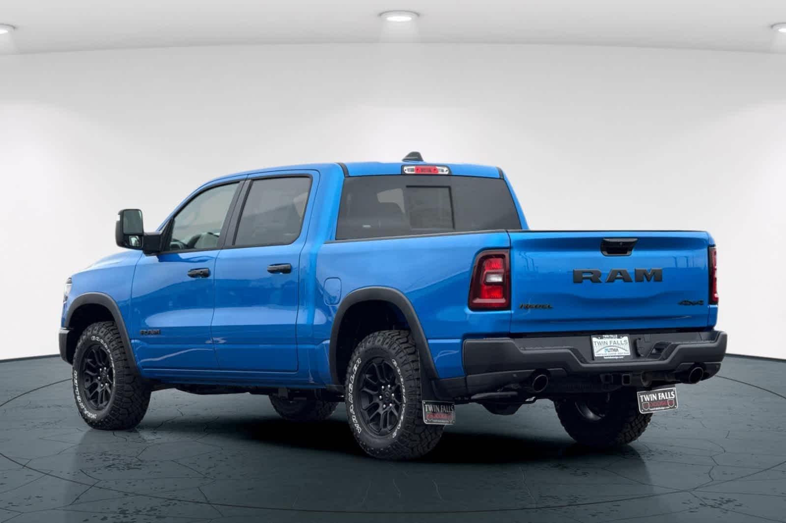 Thumbnail: 2026 RAM 1500 - 8