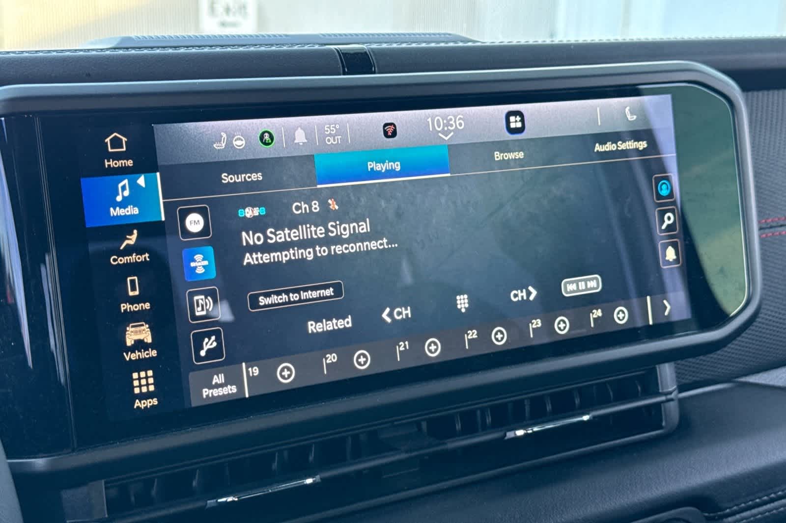 Thumbnail: 2024 Jeep Gladiator - 19