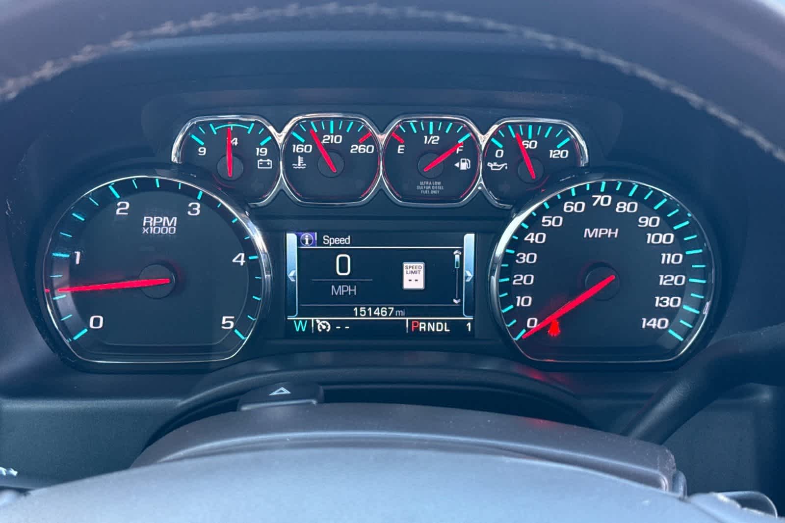 Thumbnail: 2017 Chevrolet Silverado 2500 - 26