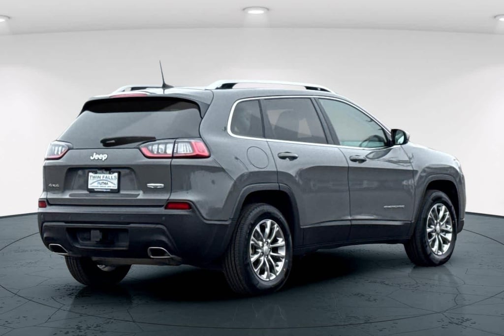 Used 2021 Jeep Cherokee Latitude Lux SUV