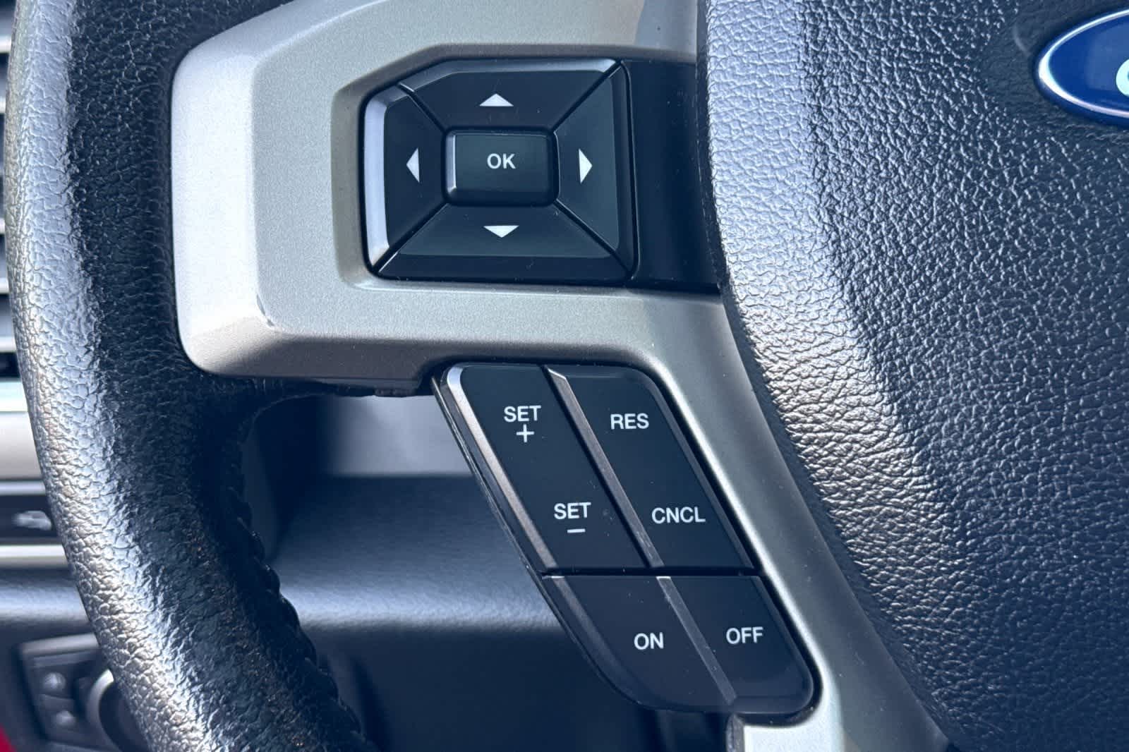 Thumbnail: 2015 Ford F-150 - 25